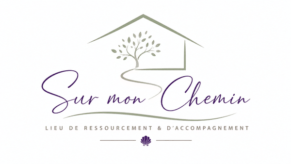 Logo de Sur mon Chemin, lieu de ressourcement et d'accompagnement proposant des chambres d'hôtes, des séjours thérapeutiques, des retraites de femmes et des accompagnements dans le Tarn.